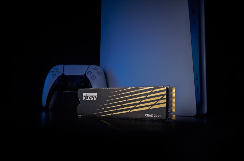 KLEVV CRAS C925 M.2 NVMe PCIe 4 x 4 SSD 2280 ( 1TB/ 2TB )
