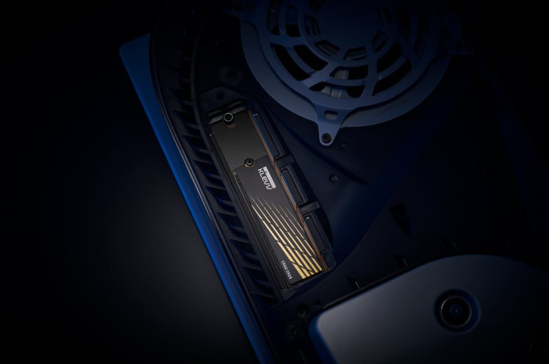 KLEVV CRAS C925 M.2 NVMe PCIe 4 x 4 SSD 2280 ( 1TB/ 2TB )