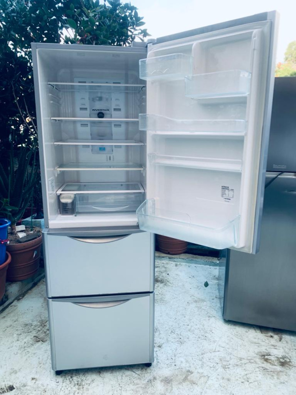 雪櫃 三門 大容量 可自動制冰 R-SG37BPH 黑珍珠色 100%正常 九成新以上 包送貨安裝 二手電器