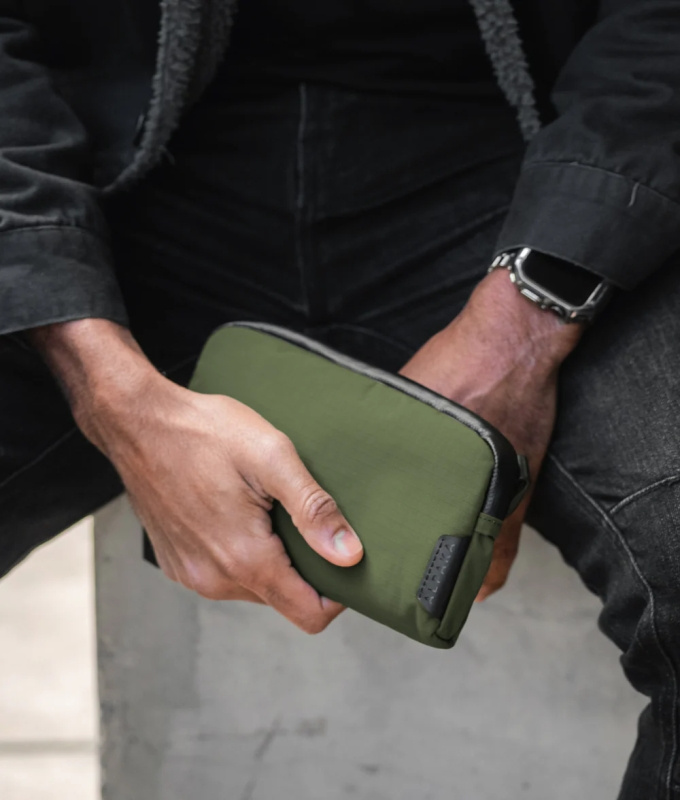 ALPAKA FLIGHT POUCH 2IN1 防撕裂手機包