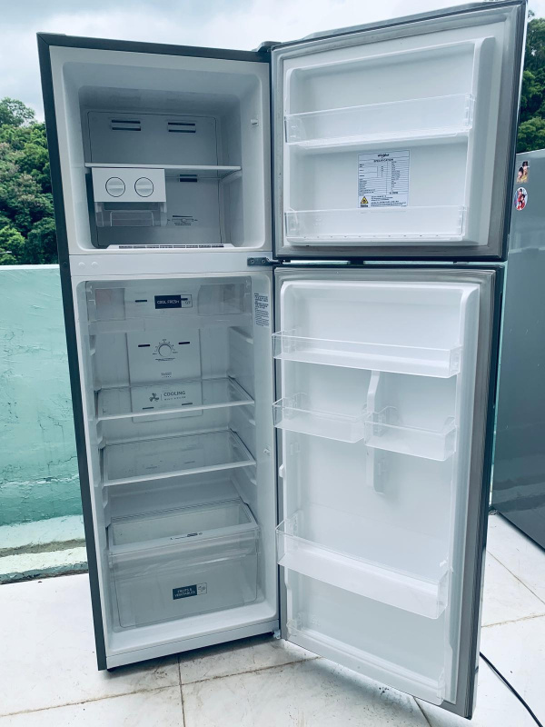 雪櫃 (雙門惠而浦 )WF2T254 100%正常 95%新 166M高 貨到付款 (可改左/右門較)  最新款 二手電器 傢俬 洗衣機 家庭用品