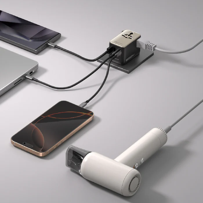 1-WORLD² 100W 雙 AC 四 USB GaN 全球轉換 插座 UA23