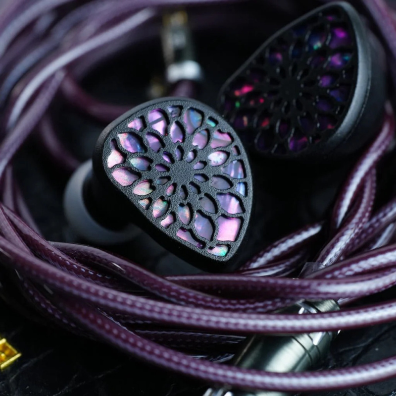 TangZu Audio Wu Zetian Legend Edition 武則天- 傳奇 雙平板入耳式耳機