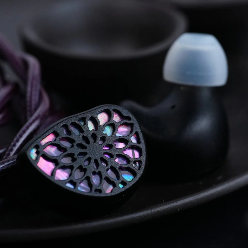 TangZu Audio Wu Zetian Legend Edition 武則天- 傳奇 雙平板入耳式耳機