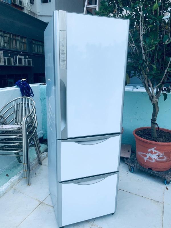 限時優惠&落單即減$300 雪櫃 日立 三門 大容量 可自動制冰 R-SG37B珍珠白色 182CM高 二手電器 清倉大減價 最新款 貨到付款 限時優惠&落單即減$300 雪櫃 日立 三門 大容量 可自動制冰 R-SG37B珍珠白色 182CM高 二手電器 清倉大減價 最新款 貨到付款