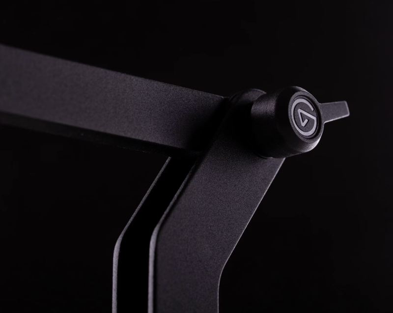 Elgato Wave Desk Stand Studio mounting arm. Elgato Wave Desk Stand Studio mounting arm.