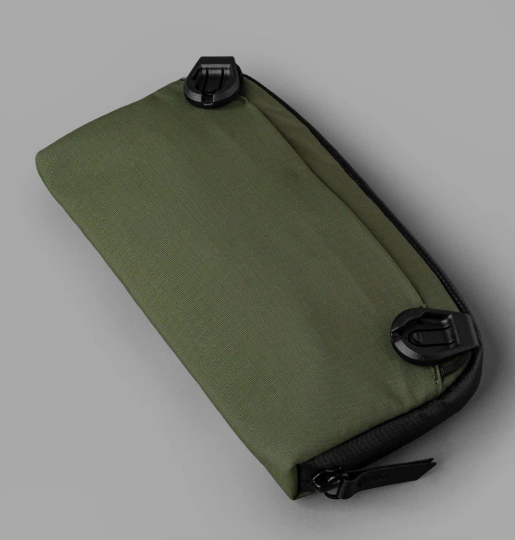 ALPAKA Flight Pouch 2合1防撕裂手機包（附肩帶、手帶）