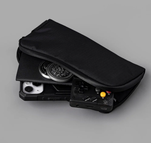 ALPAKA Flight Pouch 2合1防撕裂手機包（附肩帶、手帶）