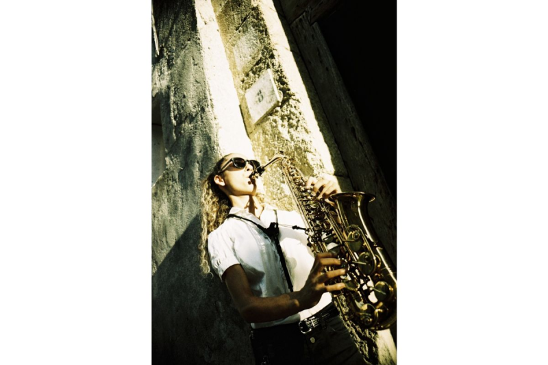 Lomography LomoChrome Metropolis 35mm 冷色調負片-2021 新配方 f236mpolis21 Lomography LomoChrome Metropolis 35mm 冷色調負片-2021 新配方 f236mpolis21