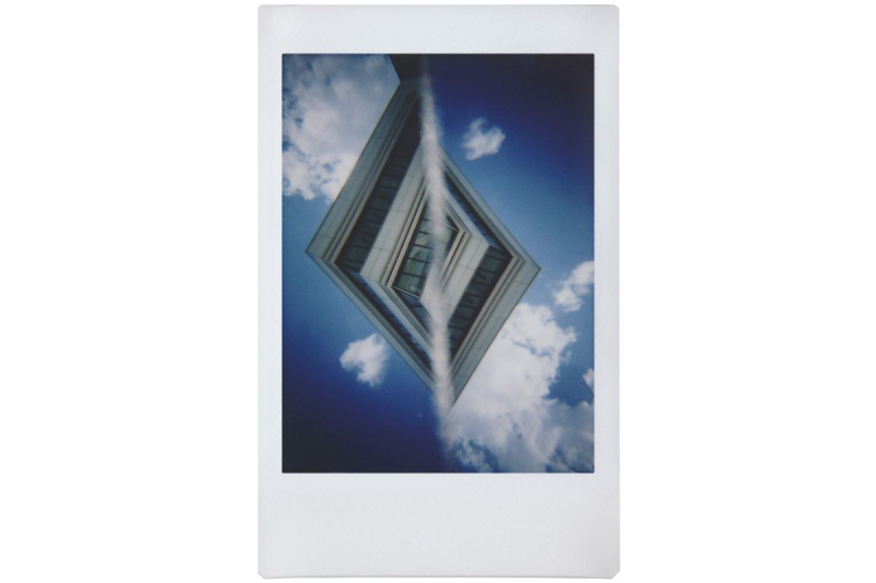 Lomography Lomo'Instant 即影即有相機-白色版本 li100w Lomography Lomo'Instant 即影即有相機-白色版本 li100w