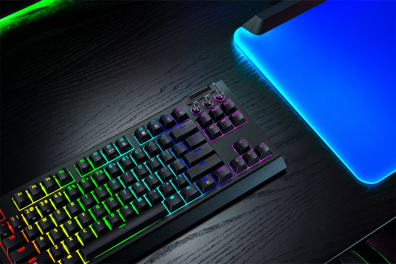 Razer BlackWidow V4 Tenkeyless HyperSpeed