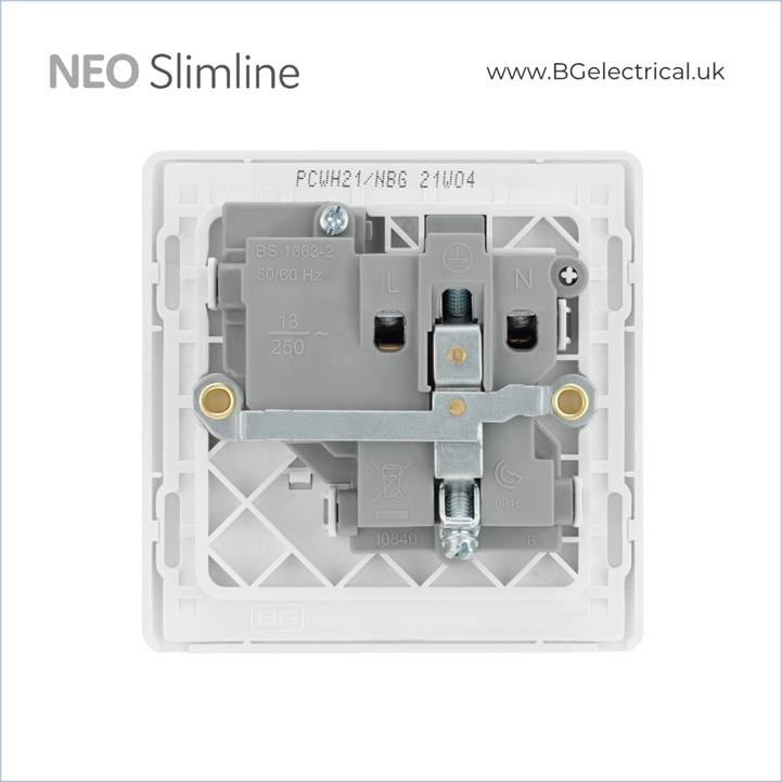 BRITISH GENERAL - BG Neo Slimline 13A 插座帶開關  Socket & Switched 單極 1位 PCWH21 白-香港代理