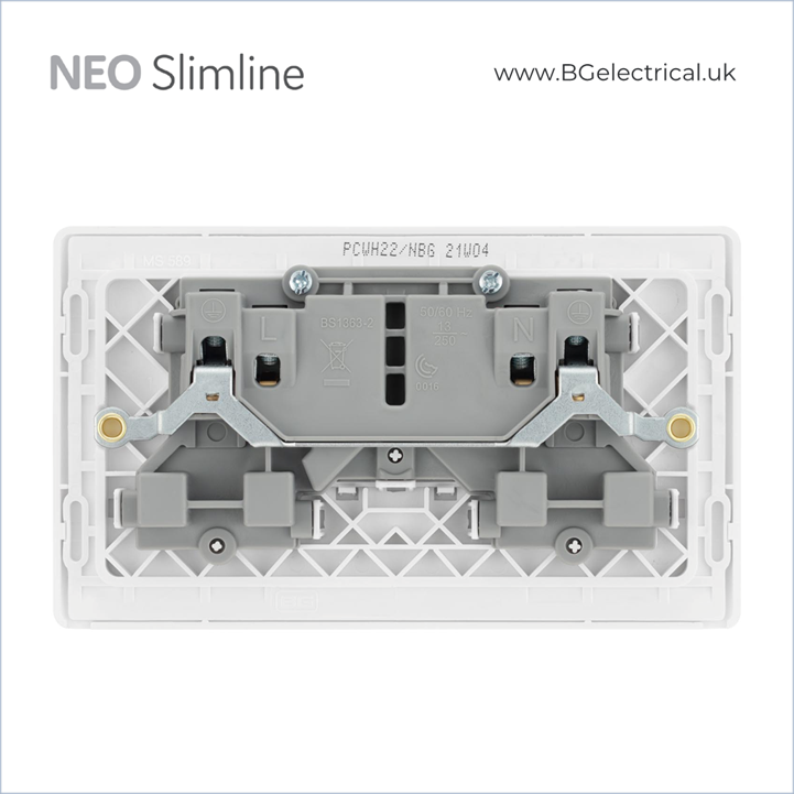 BRITISH GENERAL - BG Neo Slimline 13A 插座帶開關  Socket & Switched 單極 2位 PCWH22 白-香港代理