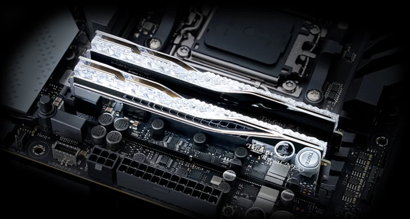 G.Skill DDR5 Trident Z5 Royal Neo Series 6000MHz 64GB Kit CL28 Silver (2x32GB) (F5-6000J2836G32GX2-TR5NS)