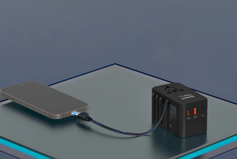 XPower 70W PD+PPS GaN 內置線 旅行充電器 TA70C