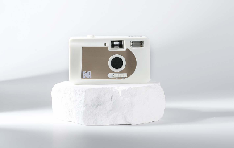 Kodak 柯達 S-88 自動捲片菲林相機 Kodak 柯達 S-88 自動捲片菲林相機