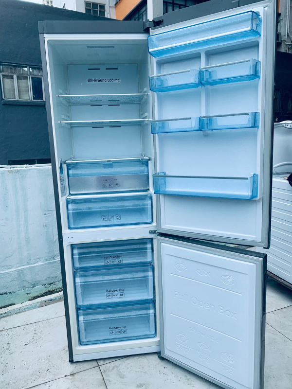 Samsung 三星 雙門下置式雪櫃 RB34K6252 不鏽鋼色 192CM高 344公升 二手電器 貨到付款 Samsung 三星 雙門下置式雪櫃 RB34K6252 不鏽鋼色 192CM高 344公升 二手電器 貨到付款