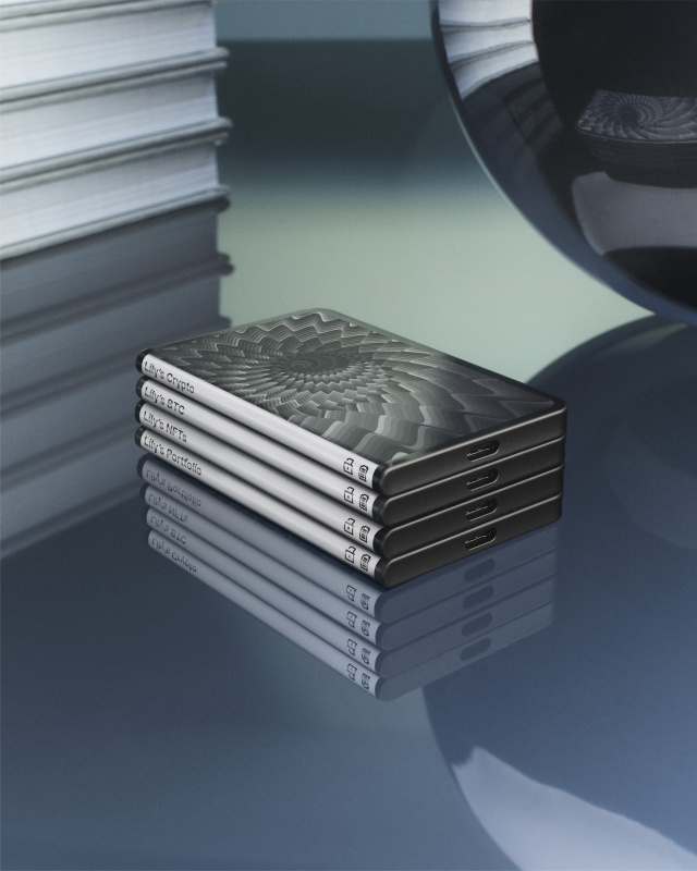 Ledger Stax ™ 加密貨幣硬體冷錢包 附帶恢復鑰匙及保護殻 香港現貨 - Ooosh Tech Lab Ledger Stax ™ 加密貨幣硬體冷錢包 附帶恢復鑰匙及保護殻 香港現貨 - Ooosh Tech Lab
