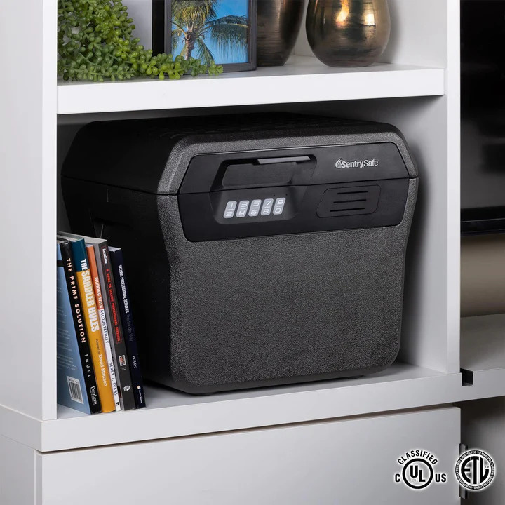 【免運費】SentrySafe FHW40300 善衛防水電子密碼鎖便攜保險箱【原裝行貨】 【免運費】SentrySafe FHW40300 善衛防水電子密碼鎖便攜保險箱【原裝行貨】