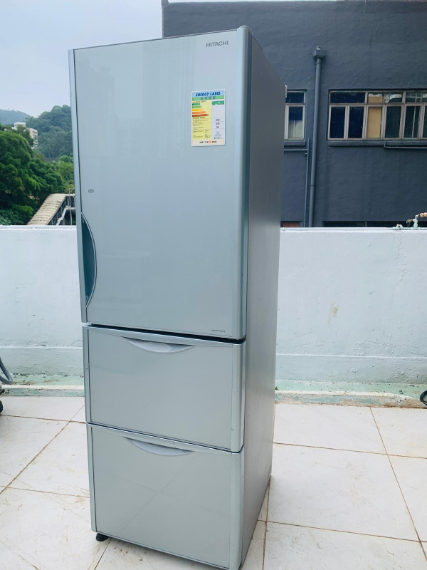 ♻️限時優惠中..♻️.落單即減$200👉再送$100💥雪櫃 日立 181CM高 375公升 玻璃面 R-SG38FPH 大容量 可自動制冰 二手電器 包送貨安裝 貨到付款