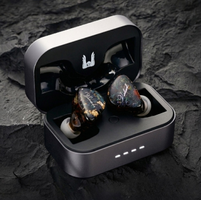 Kinera Verdandi 現世女神 四混合六單元真無線耳機