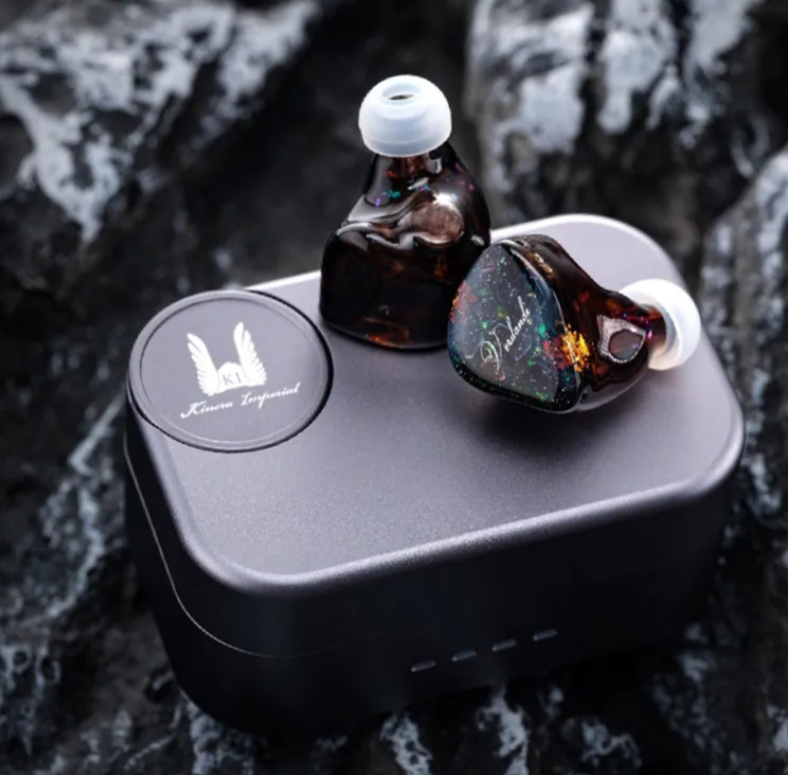 Kinera Verdandi 現世女神 四混合六單元真無線耳機