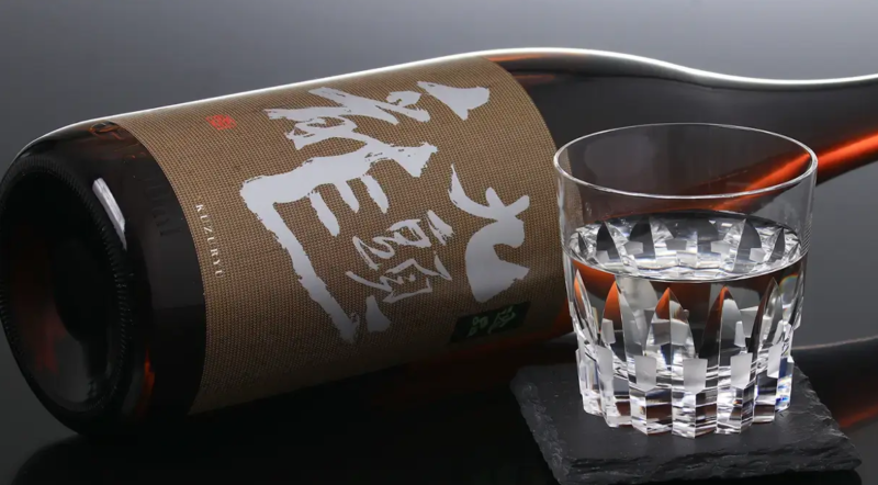 九頭龍 逸品 1800ml (門市現金優惠價減$ 20) 九頭龍 逸品 1800ml (門市現金優惠價減$ 20)