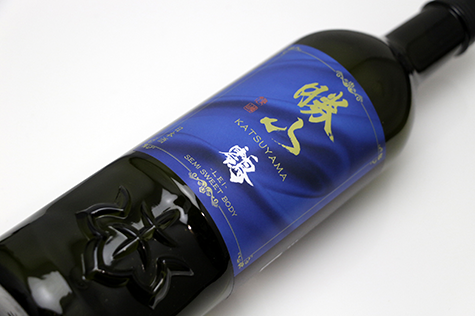 勝山䴇LEI Sapphire Label 純米吟釀 720ml (門市現金優惠價減$ 20)