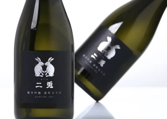 二兎 純米吟醸 雄町 五十五 720ml (門市現金優惠價減$ 10) 二兎 純米吟醸 雄町 五十五 720ml (門市現金優惠價減$ 10)