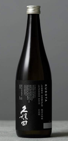 久保田 純米大吟醸 黒箱 720ml (門市現金優惠價減$ 10)