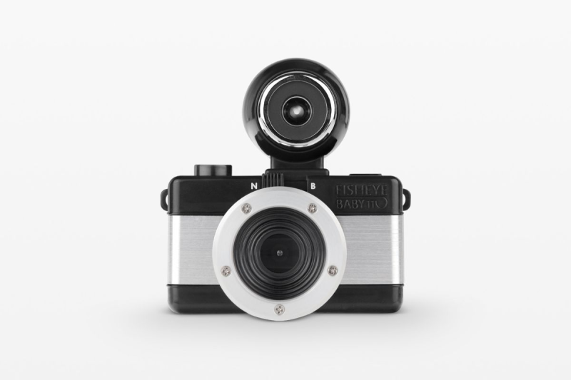Lomography Fisheye Baby 110 菲林相機-型格黑色和銀色金屬版本 fcp110bm Lomography Fisheye Baby 110 菲林相機-型格黑色和銀色金屬版本 fcp110bm
