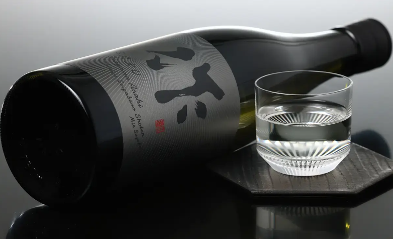 朝日純米大吟釀 750ml (門市現金優惠價減$ 20)