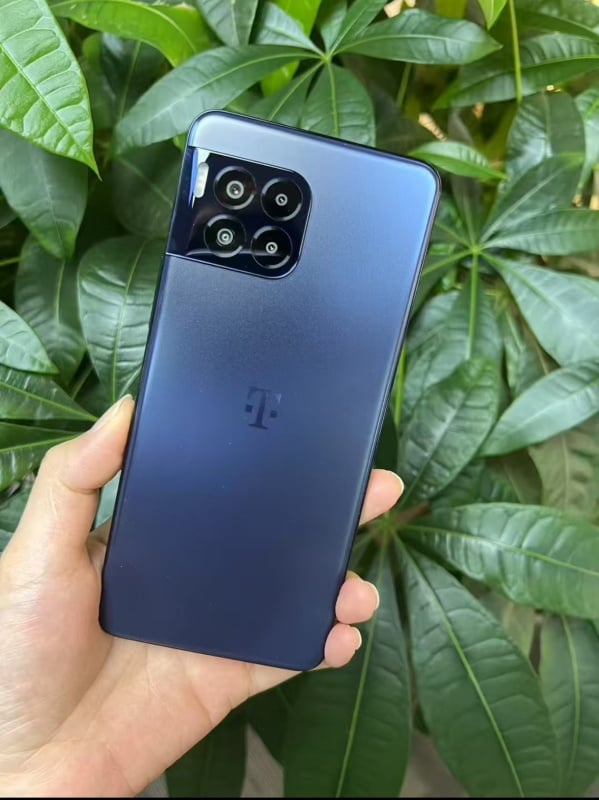 全新 T-Mobile REVVL 7 Pro 5G (8GB RAM+256G) (獨有實體卡+Esim雙卡）