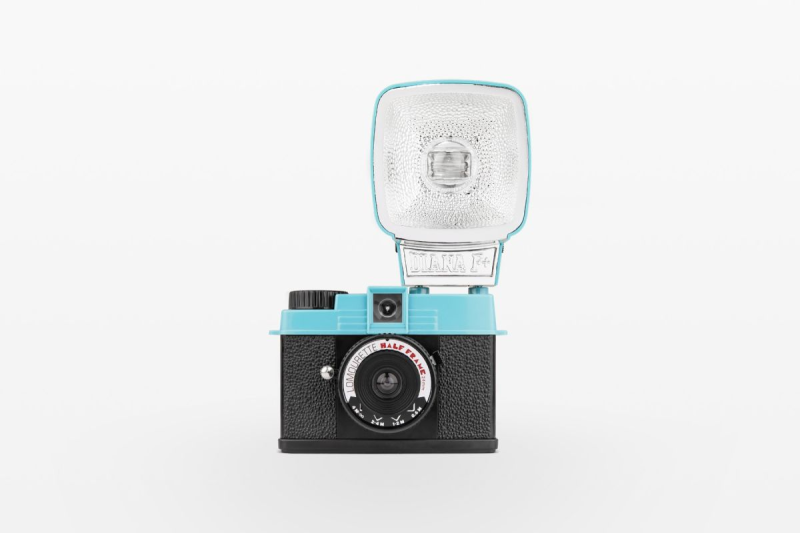 Lomography Lomourette 半格菲林相機 hf572