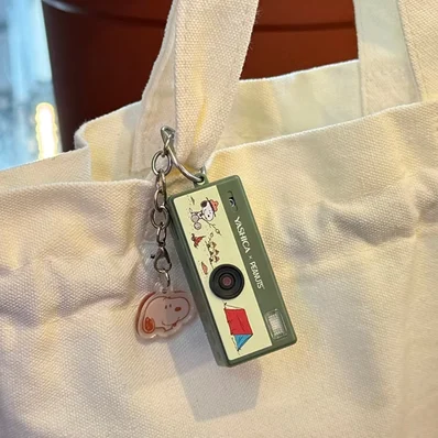 Yashica x Peanuts Funtastic Keychain Camera (Snoopy's Summit) 迷你數碼相機 YAS-FASMNC-P1