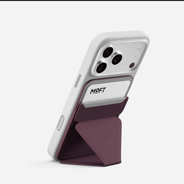 MOFT Find My MagSafe Wallet Stand
