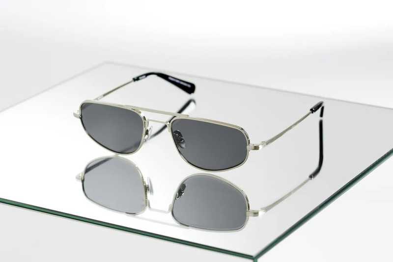 德國Lilienthal Berlin太陽眼鏡, Yacht Rock, Silver Black/Gray