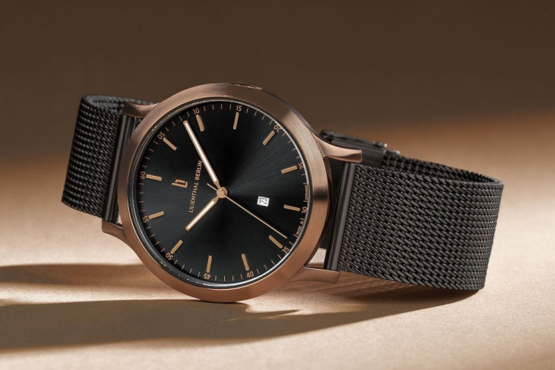 德國Lilienthal Berlin, Huxley – Bronze Black