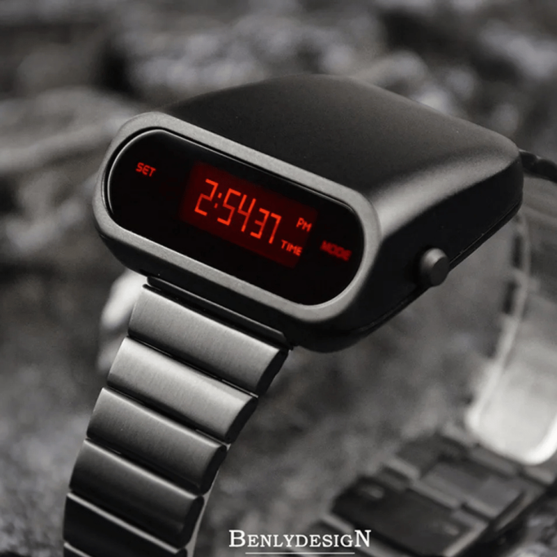 BenlyDesign, Stargazer S1000 黑殼紅色跳字
