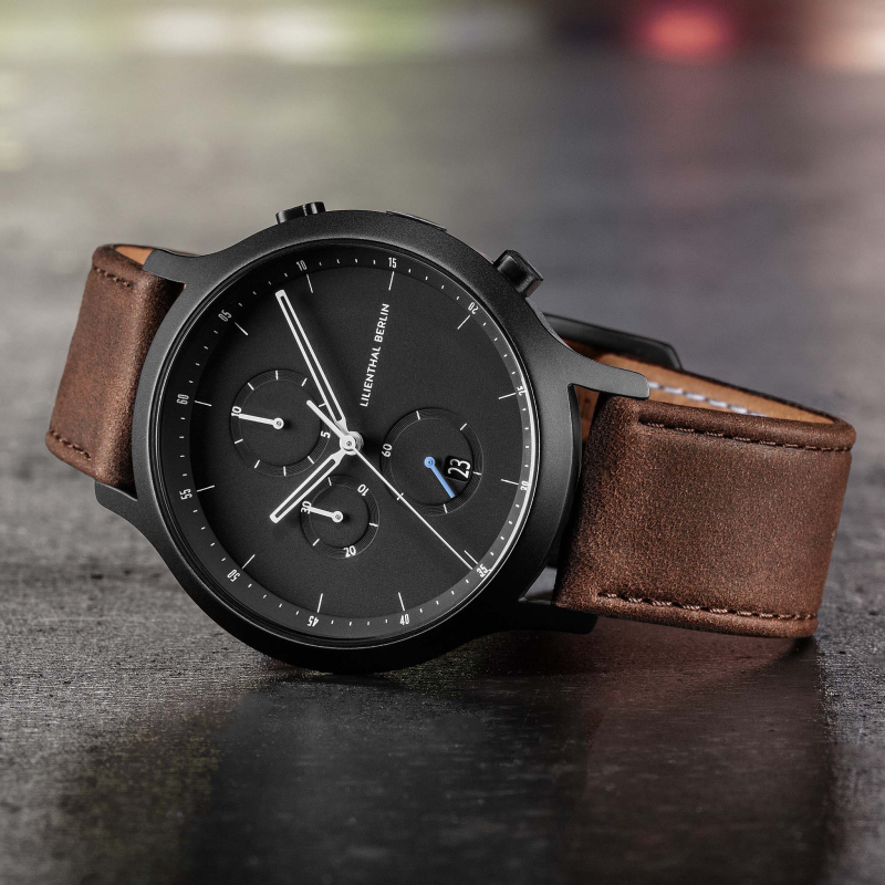 德國Lilienthal Berlin Chronograph All Black 計時碼錶, 啡皮帶