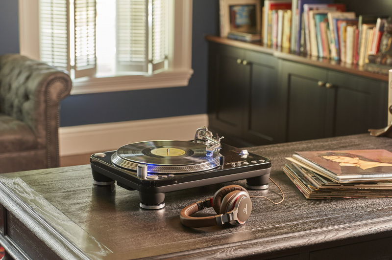 [全港免運費] (香港行貨) AT-LP1240-USB 直驅專業DJ黑膠唱盤 (USB & Analog)