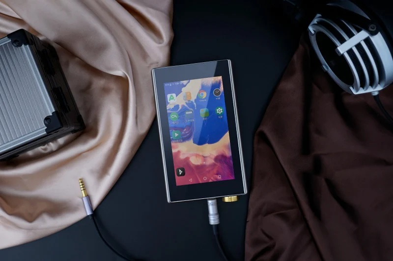 iBasso DX220 Max 全尺寸不銹鋼旗艦播放機