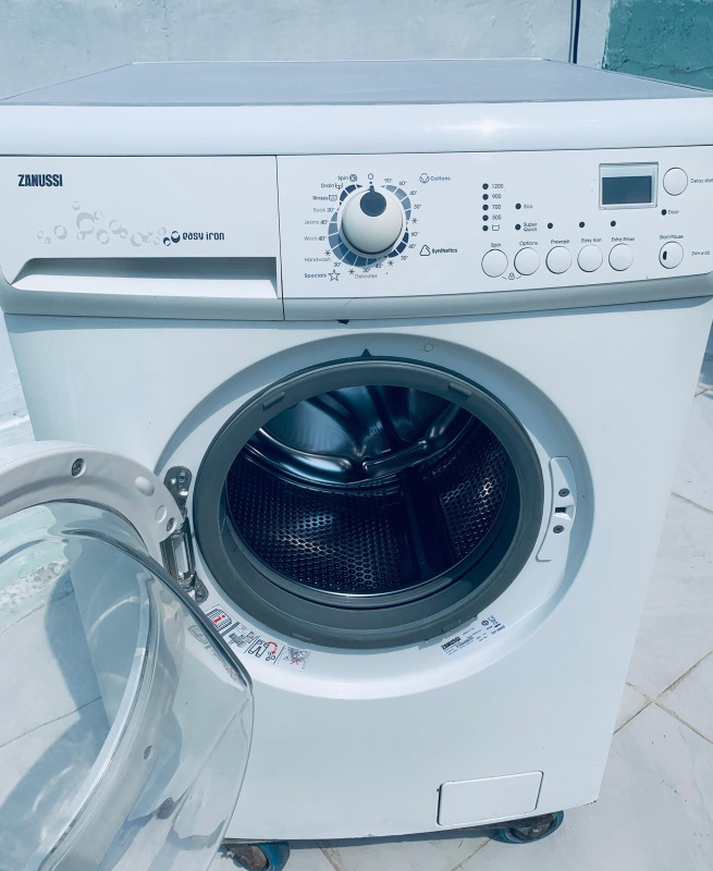 洗衣機 大眼仔 1200轉 7KG 金章牌 98%新 ZWH6125 清倉大減價