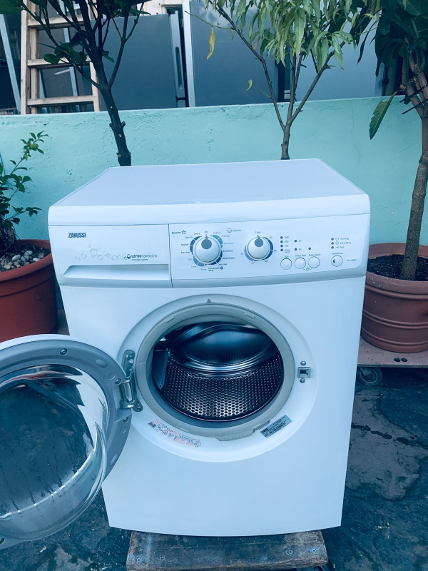 可信用卡付款))洗衣機 標準型大眼雞1000轉 95%新 包送及安裝(包保用)++ZWH5105P