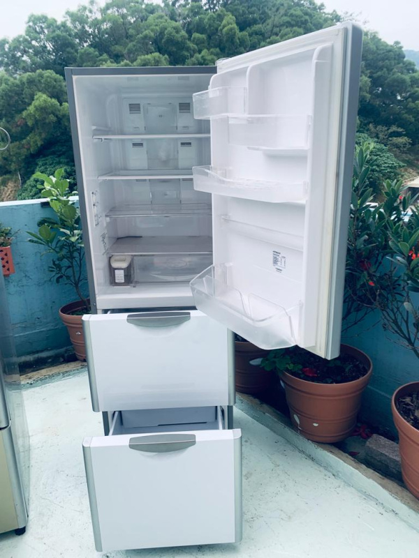 可信用卡付款))雪櫃 日立 珍珠白 R-S31 九成新以上173CM高 包送貨安裝及30天保用***