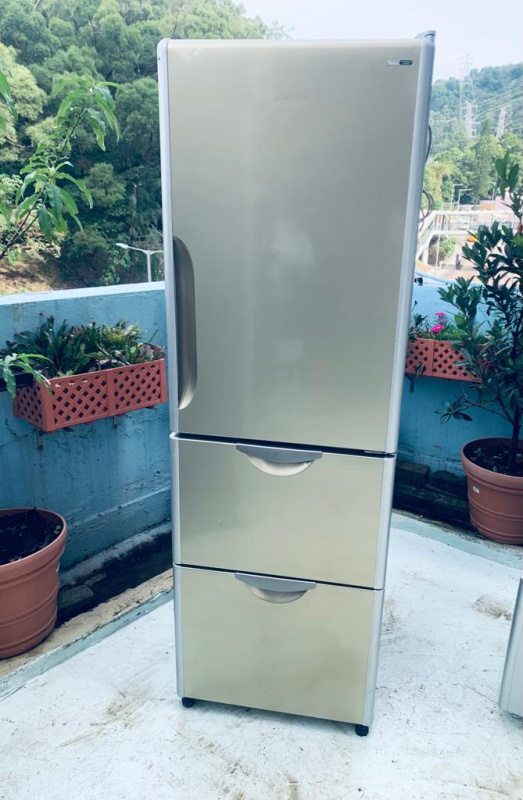 可信用卡付款))雪櫃180CM高 日立 R-S37 九成新以上 包送貨安裝及30天保用***