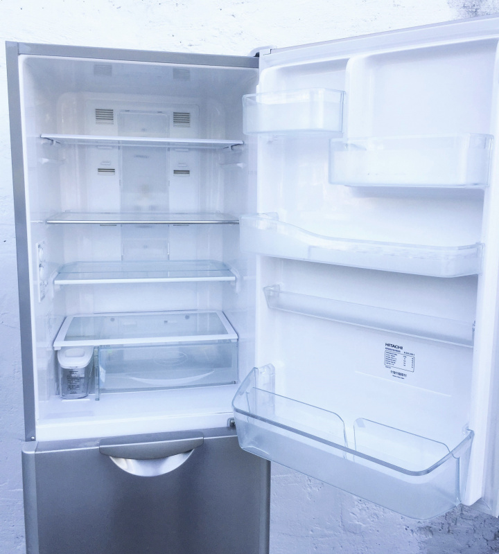 可信用卡付款))雪櫃 日立 R-S31 九成新以上 173cm 高***包送貨安裝及30天保用