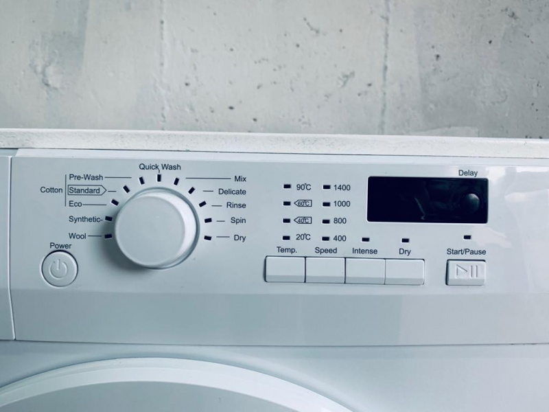 洗衣機 大眼仔ZWD61303W(金章牌)1400轉二合一 95%新 包送貨及安裝(有乾衣功能 )