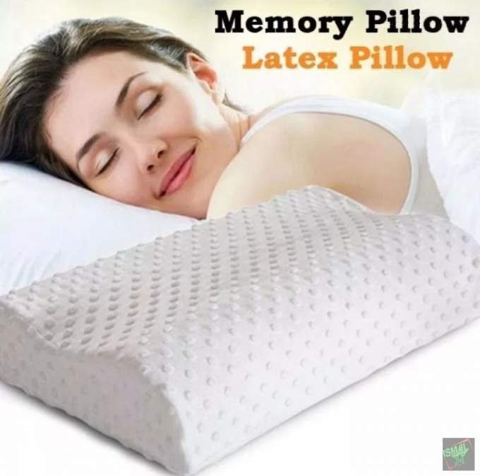 天然乳膠枕頭按摩枕頭