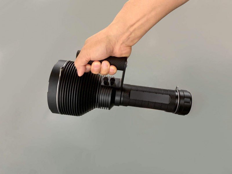 Lumintop BLF GT94 SBT90.2 x4 20,000lm 2.45km 電筒
